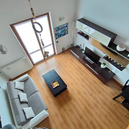 Iseolakerental - La Rocca Castro  Dış mekan fotoğraf