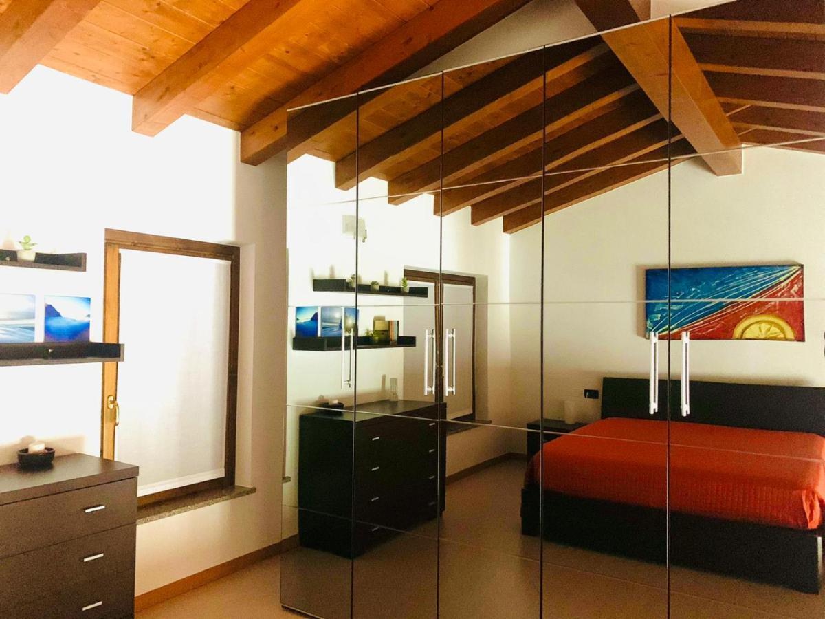 Iseolakerental - La Rocca Castro  Dış mekan fotoğraf